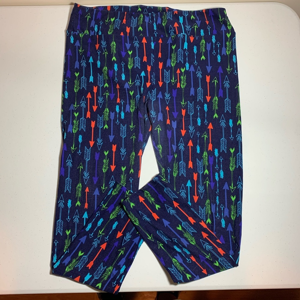 LuLaRoe Leggings - TC - Arrows
